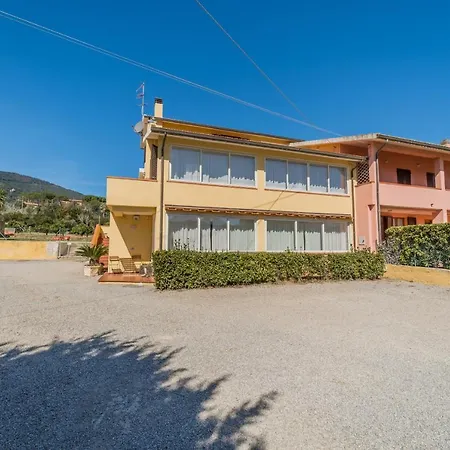 Mimosa Con Piscina - Goelba *