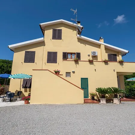 Mimosa Con Piscina - Goelba Marmi