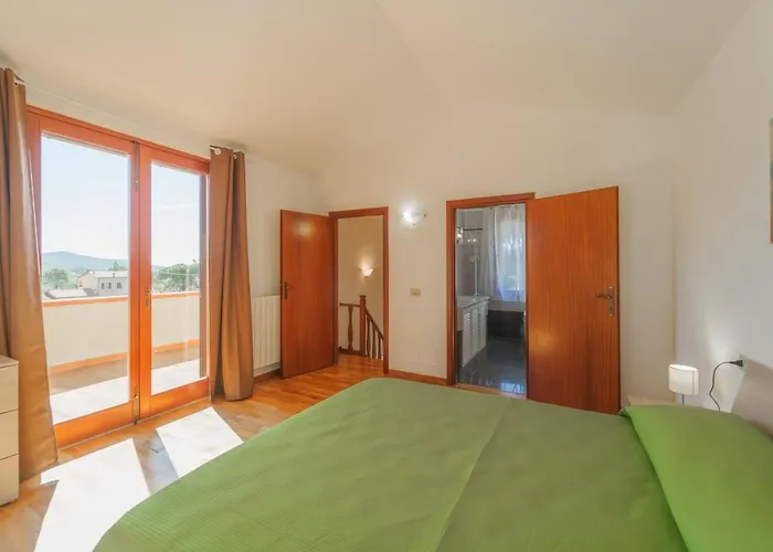 Mimosa Con Piscina - Goelba * Marmi