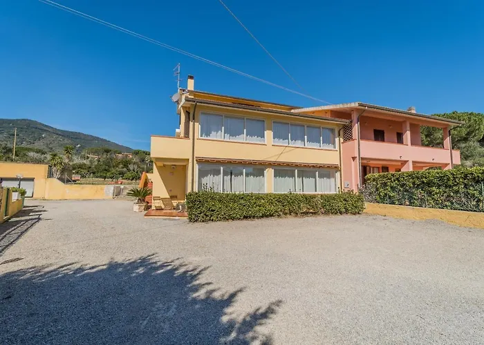 Mimosa Con Piscina - Goelba *